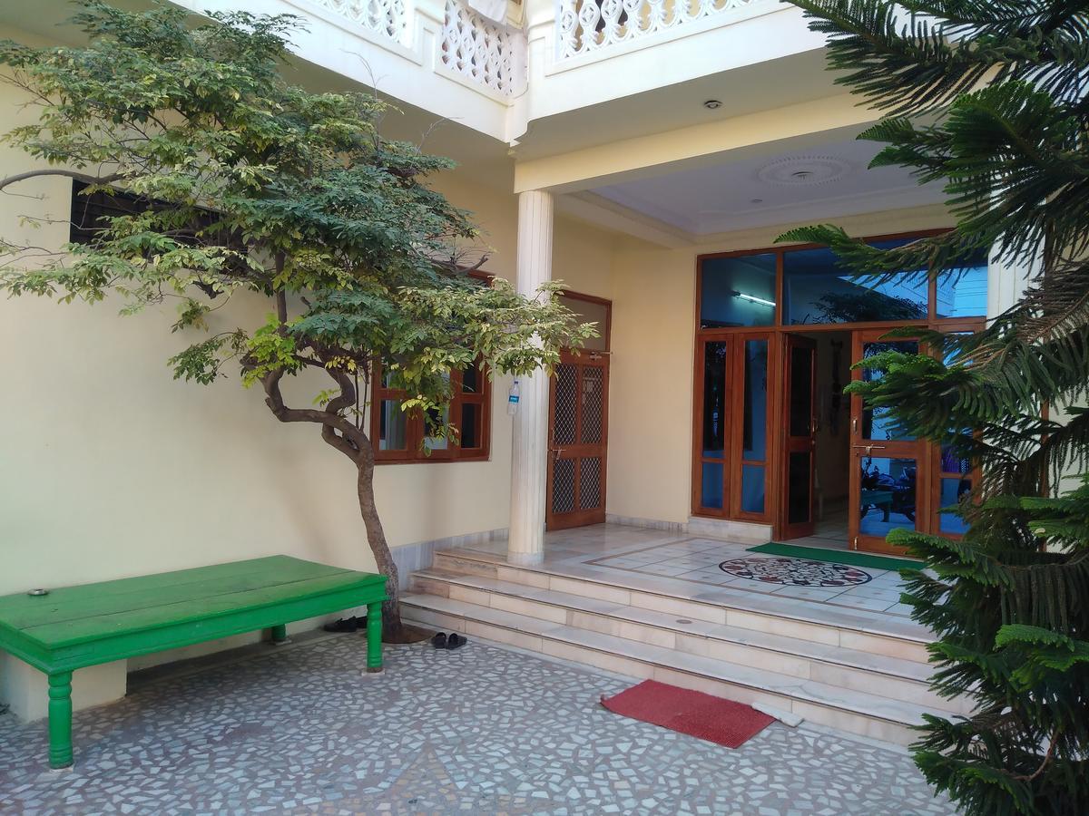 Hotel Kamal Villas Pushkar Bagian luar foto